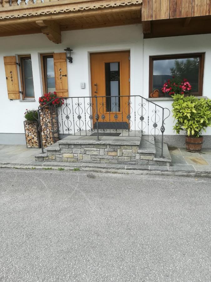 Wiesenhof Apartamento Fügen